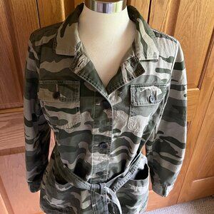 TALBOTS - Belted Camouflage Jacket -- Excellent Condition